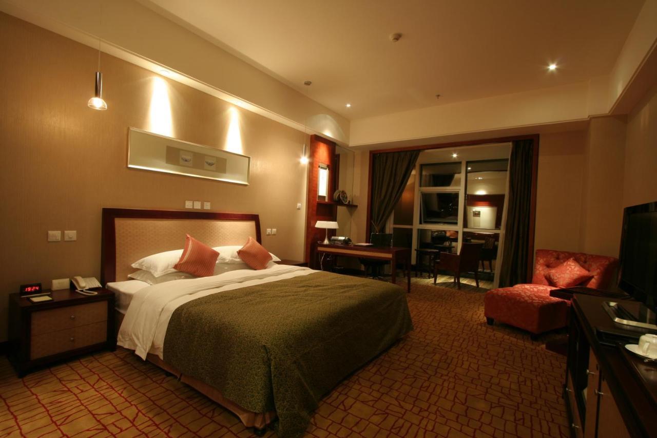 Empark Grand Hotel Kunming Eksteriør billede