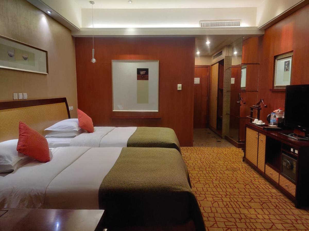 Empark Grand Hotel Kunming Eksteriør billede